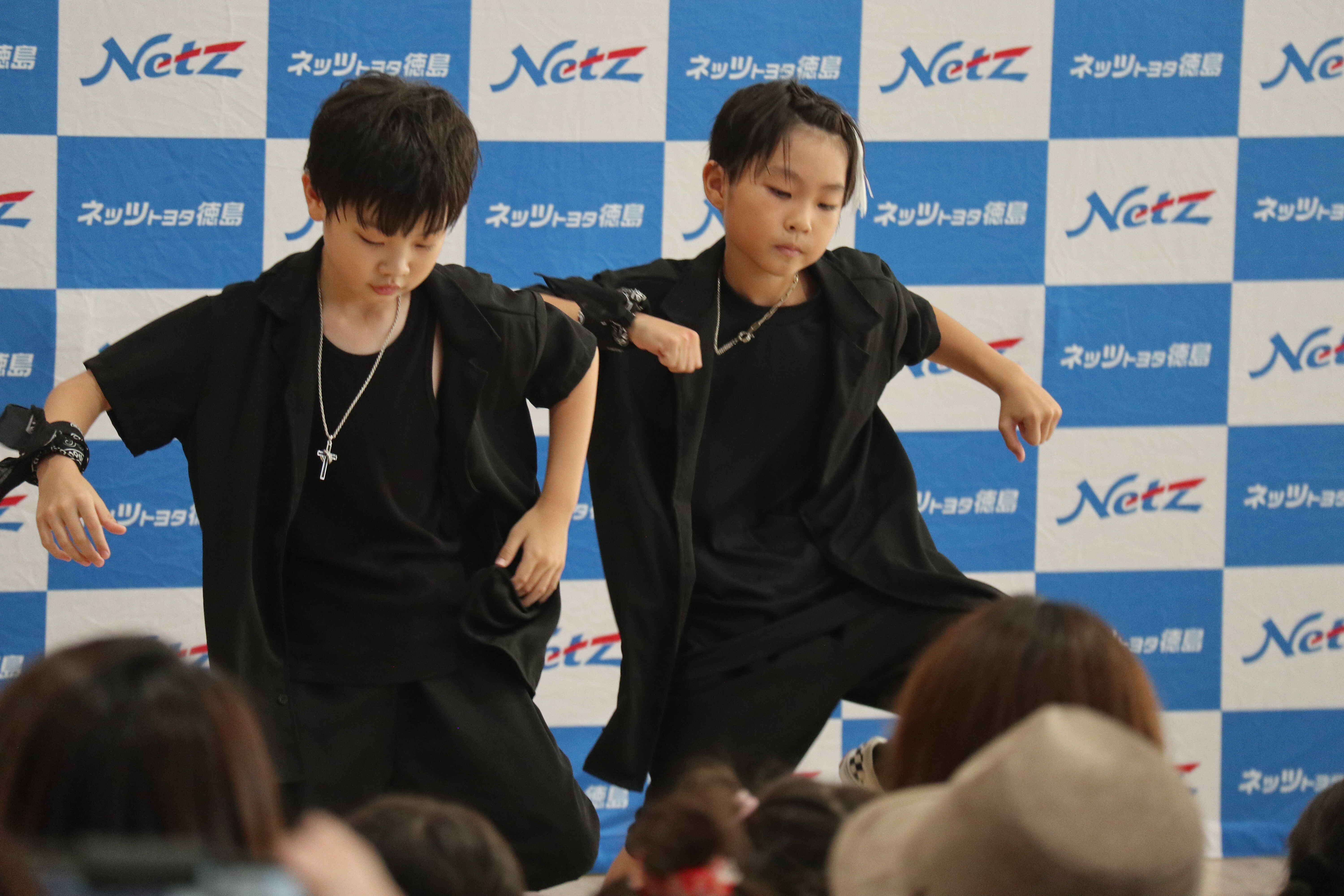 ダンスチーム