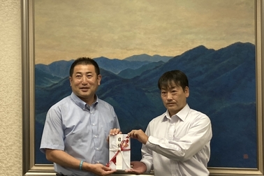 吉野川市寄付